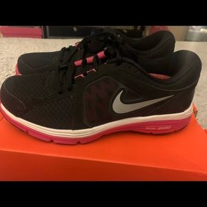 Nike Dual Fusion Run - worn twice - 8.5